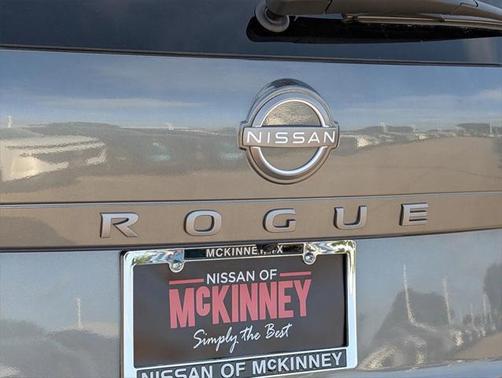 2025 Nissan Rogue SV