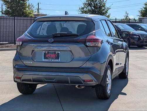 2025 Nissan Kicks S