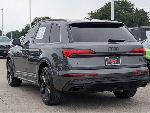 Samurai Gray 2025 Audi Q7 55 Premium Plus