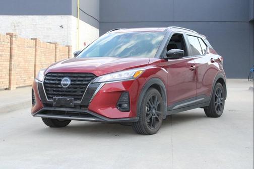 2024 Nissan Kicks SR