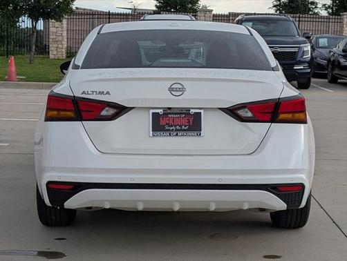 2025 Nissan Altima SV FWD