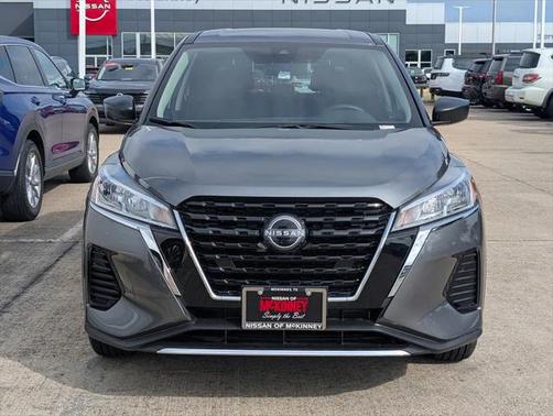 2025 Nissan Kicks S