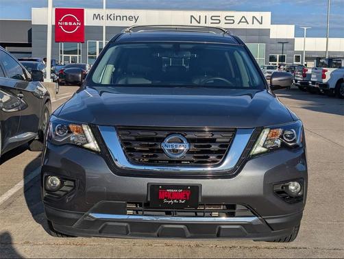 2017 Nissan Pathfinder Platinum