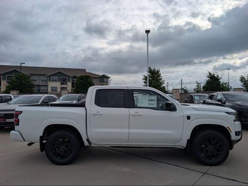 Glacier White 2026 Nissan Frontier SV
