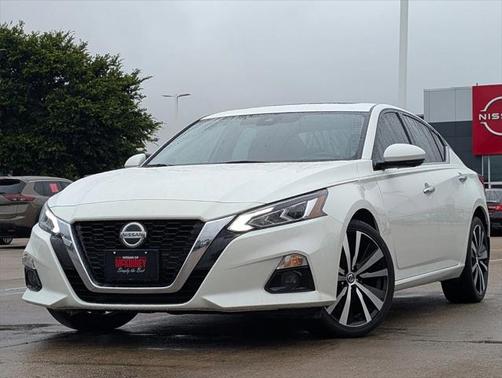 2021 Nissan Altima Platinum Intelligent AWD