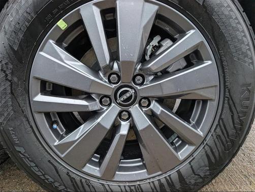 2025 Nissan Pathfinder SV FWD