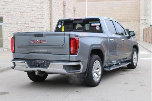 2022 GMC Sierra 1500 SLT