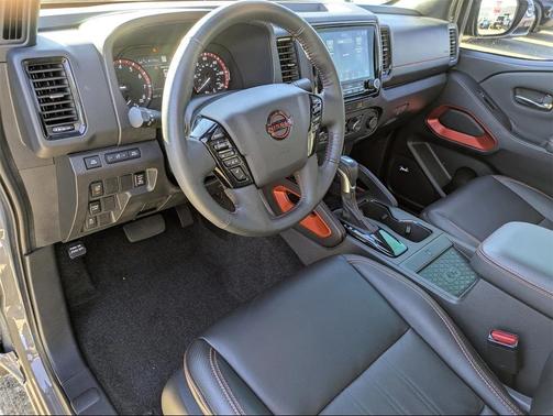 2023 Nissan Frontier PRO-X