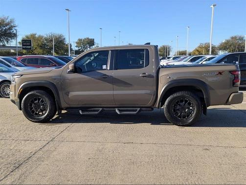 2023 Nissan Frontier PRO-X