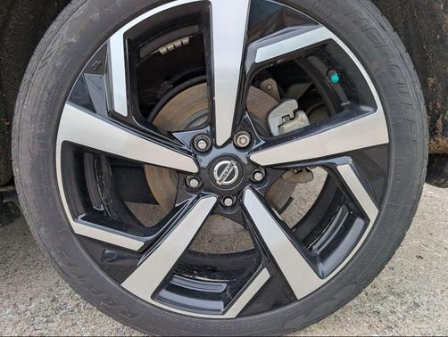 2022 Nissan Rogue Sport SL