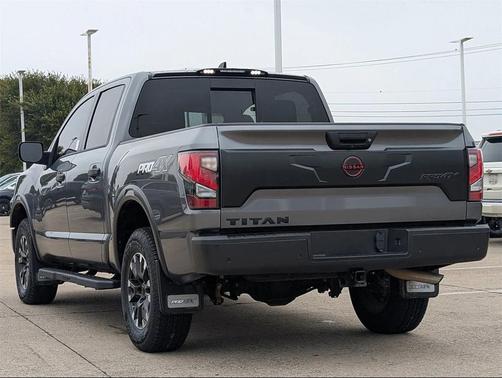 2024 Nissan Titan PRO-4X