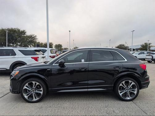 2021 Audi Q3 45 S line Premium