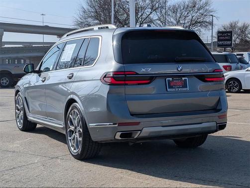 2024 BMW X7 xDrive40i