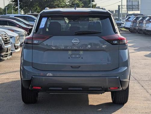 2025 Nissan Rogue SL