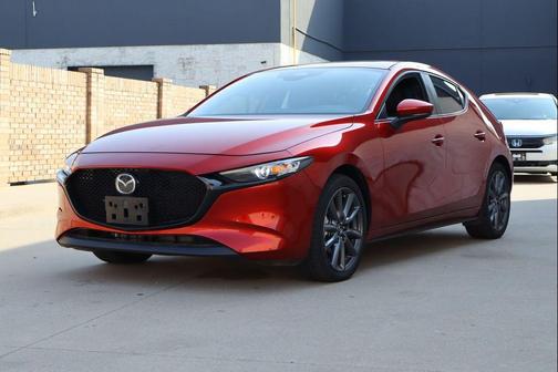 Soul Red Crystal Metallic 2025 Mazda Mazda3 FWD w/Preferred Package