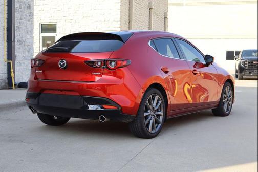 Soul Red Crystal Metallic 2025 Mazda Mazda3 FWD w/Preferred Package