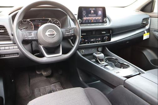 Pearl White Tricoat 2023 Nissan Rogue SV