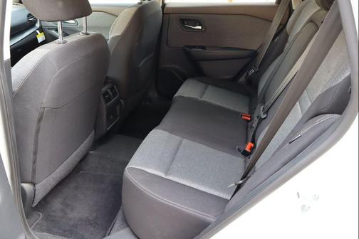 Pearl White Tricoat 2023 Nissan Rogue SV