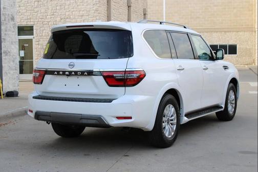 2023 Nissan Armada SV 2WD