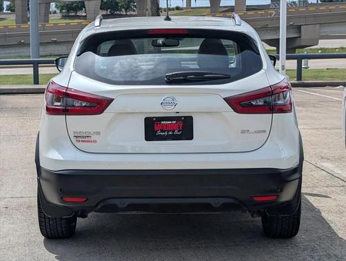 2021 Nissan Rogue Sport SL