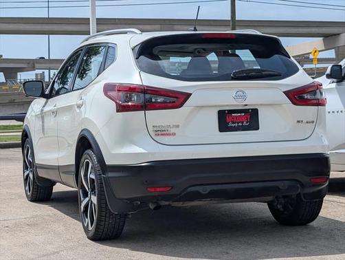 2021 Nissan Rogue Sport SL