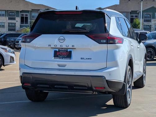 2025 Nissan Rogue SL