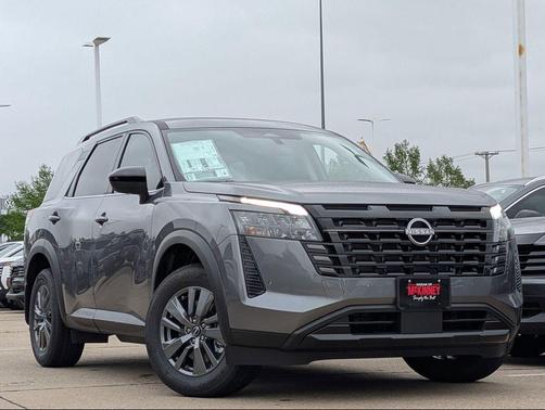 Gun Metallic 2026 Nissan Pathfinder SV