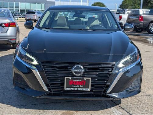 Super Black 2023 Nissan Altima 2.5 SL