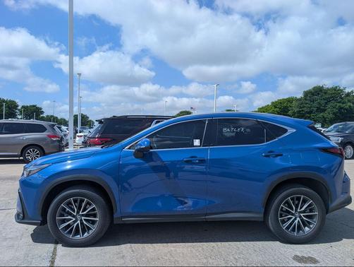 Grecian Water 2025 Lexus NX 250 Premium