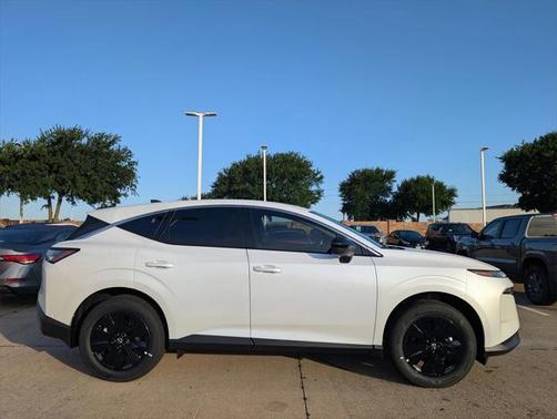 2025 Nissan Murano SV