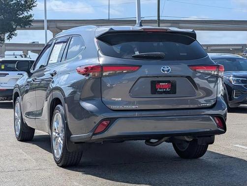 2021 Toyota Highlander Hybrid Limited