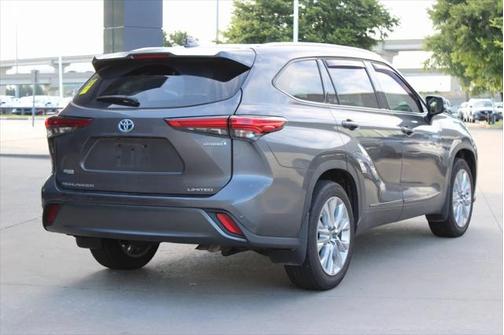 2021 Toyota Highlander Hybrid Limited