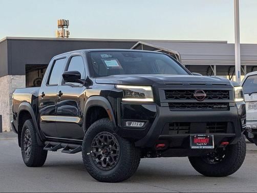Super Black 2026 Nissan Frontier PRO-4X