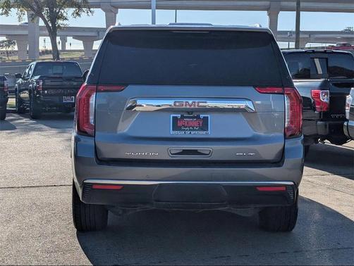 2021 GMC Yukon SLT
