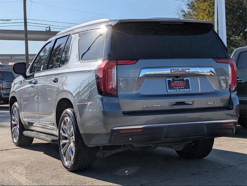2021 GMC Yukon SLT