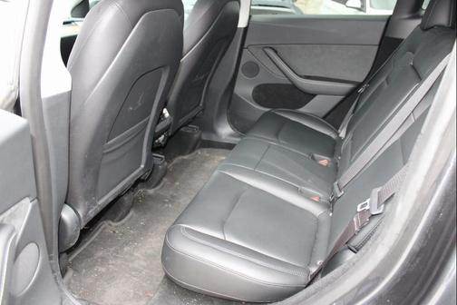 2024 Tesla Model Y Performance Dual Motor All-Wheel Drive