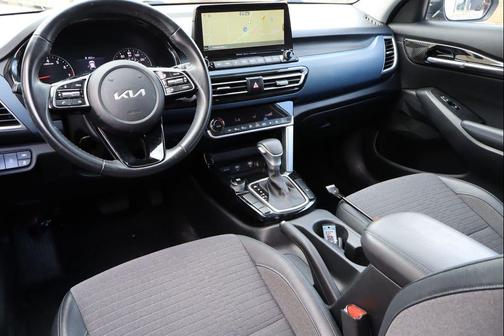 Steel Gray 2022 Kia Seltos S