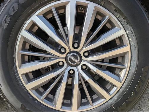 2022 Nissan Armada SL 2WD