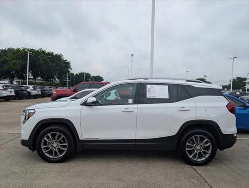 2022 GMC Terrain SLT