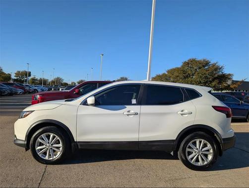 2018 Nissan Rogue Sport S