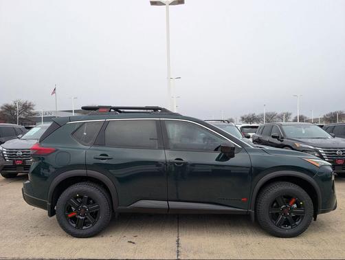 Obsidian Green 2026 Nissan Rogue Rock Creek