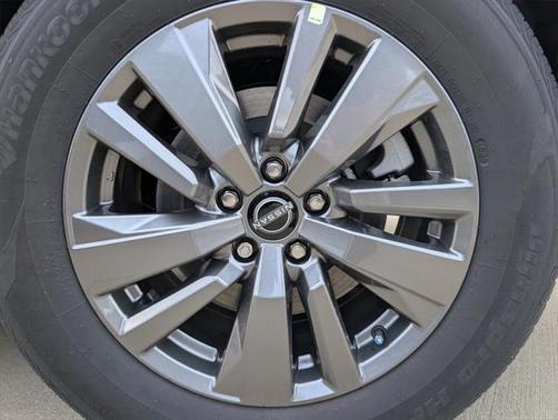 2025 Nissan Pathfinder S FWD