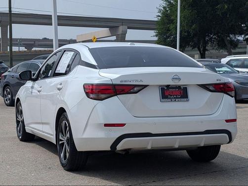 Aspen White Tricoat 2023 Nissan Sentra SV