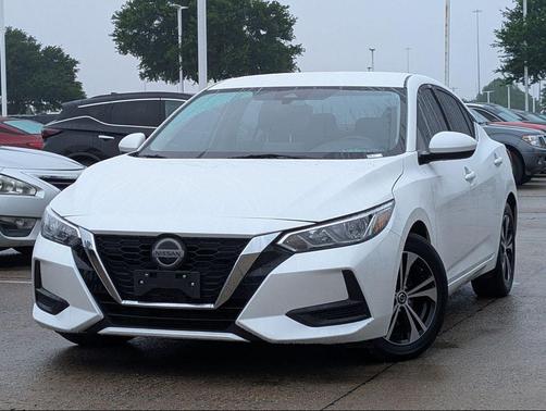 Aspen White Tricoat 2023 Nissan Sentra SV
