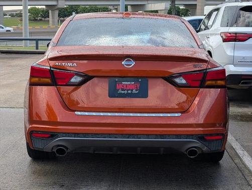 2021 Nissan Altima SR FWD