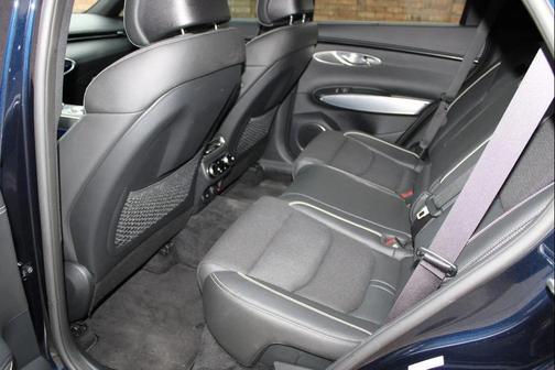 2023 Genesis GV70 2.5T AWD