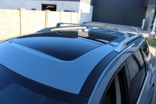 2023 Nissan Pathfinder Platinum FWD