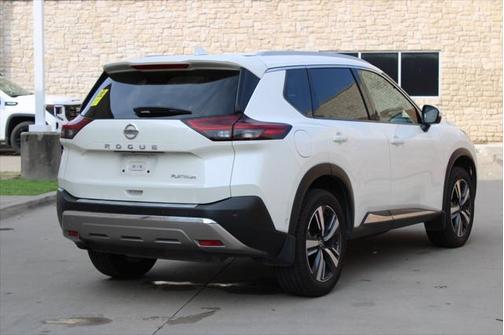 2021 Nissan Rogue Platinum