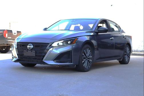 Gun Metallic 2024 Nissan Altima 2.5 SV