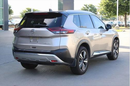 2022 Nissan Rogue Platinum